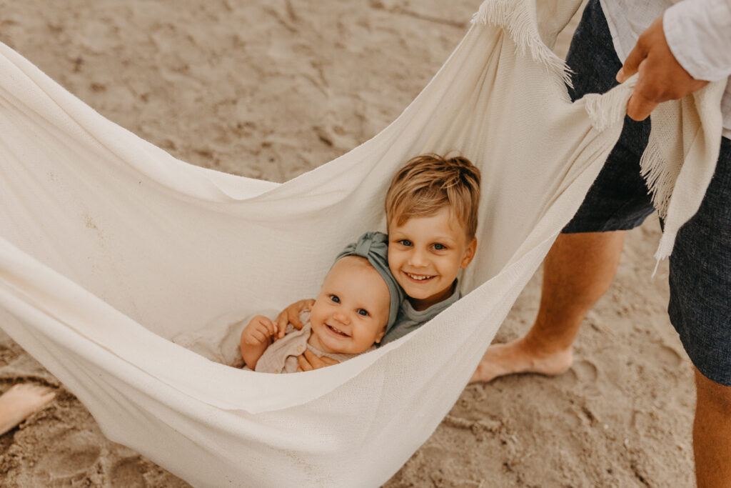 sesja rodzinna na plaży Mechelinki